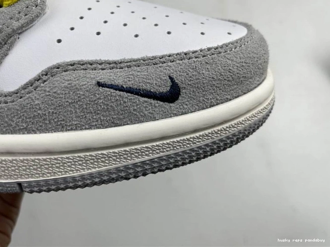 Cheap Husky Smoke Switch Air Jordan 1 High CW6576-100 Light 0810